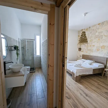 Arya Alojamento de Acomodação e Pequeno-almoço 3*